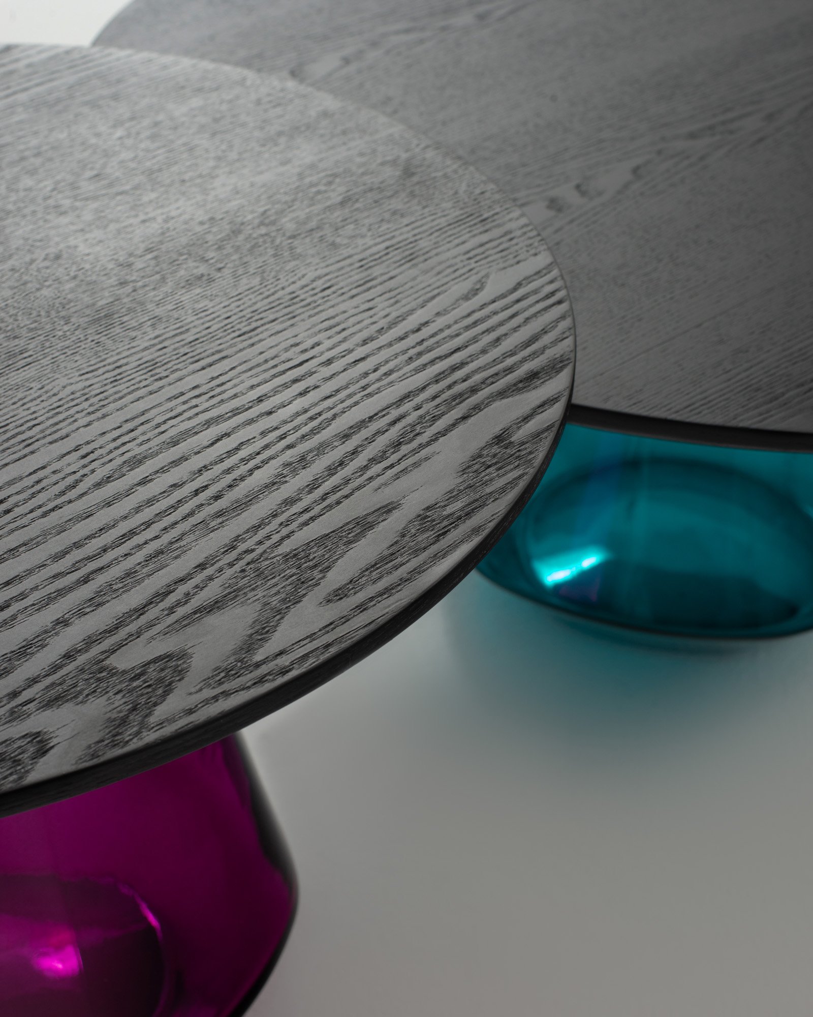 CHROMA Glass TABLES Thumbnail
